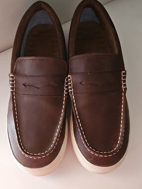 SPERRY MENS GOLD CUP BEEF ROLE LEATHER LOAFERS W/WHITE SOLES SZ 11.5